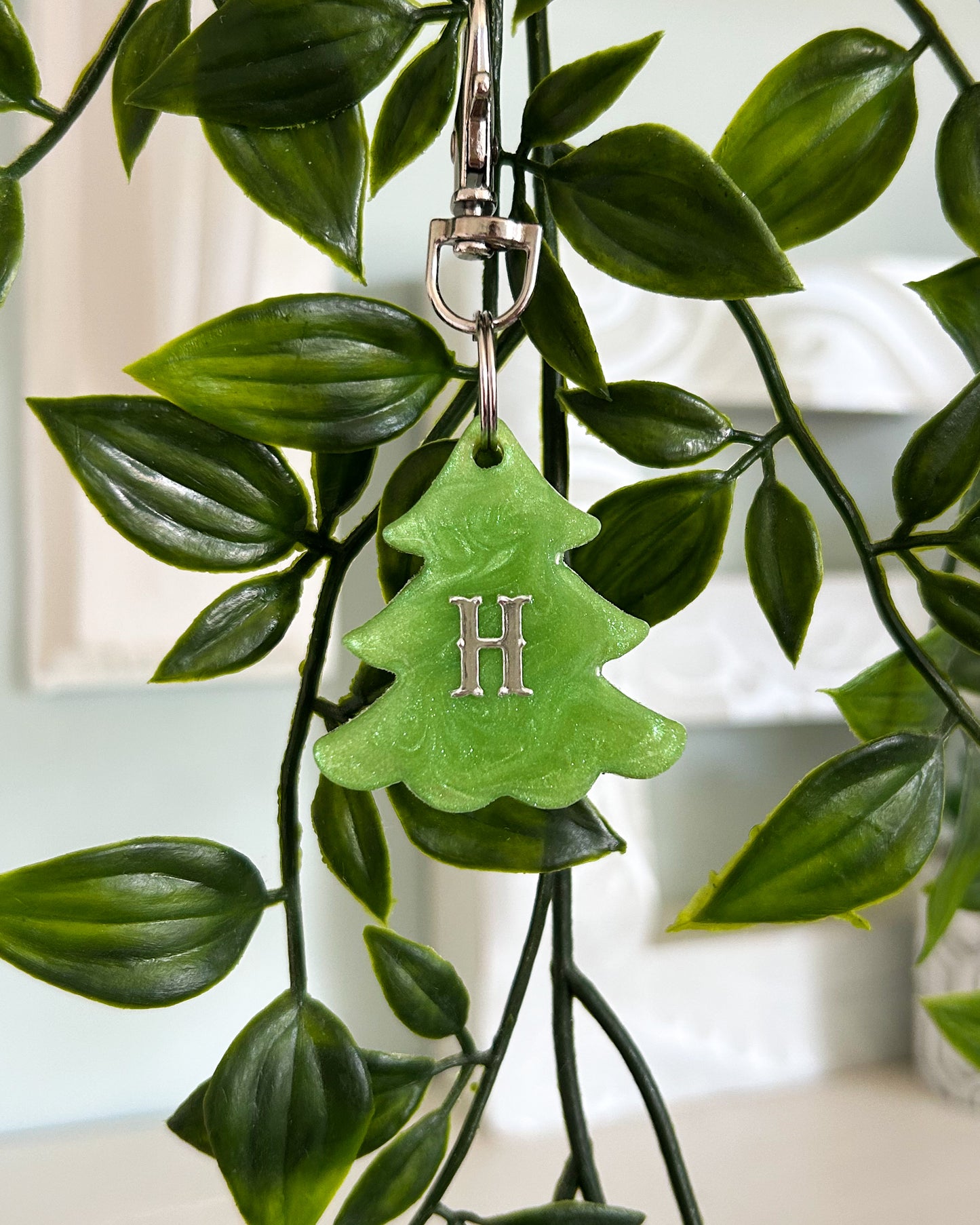 Tree Resin ID Dog Tag / Pet Tag / Keyring