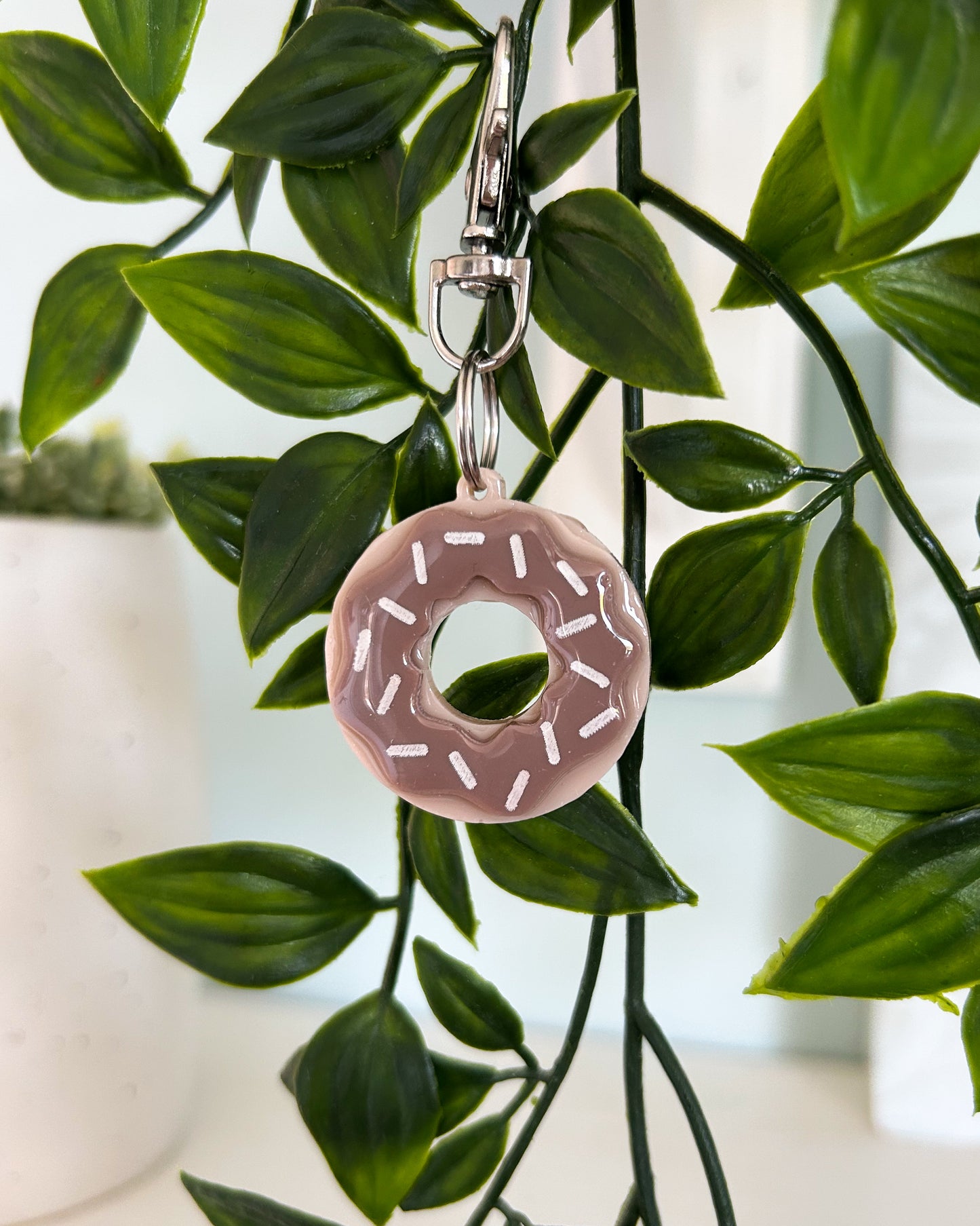 Donut Resin Dog Tag / Pet Tag / Keyring