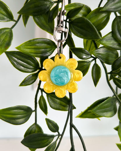 *NEW* Raised Flower Resin ID Dog Tag / Pet Tag / Keyring