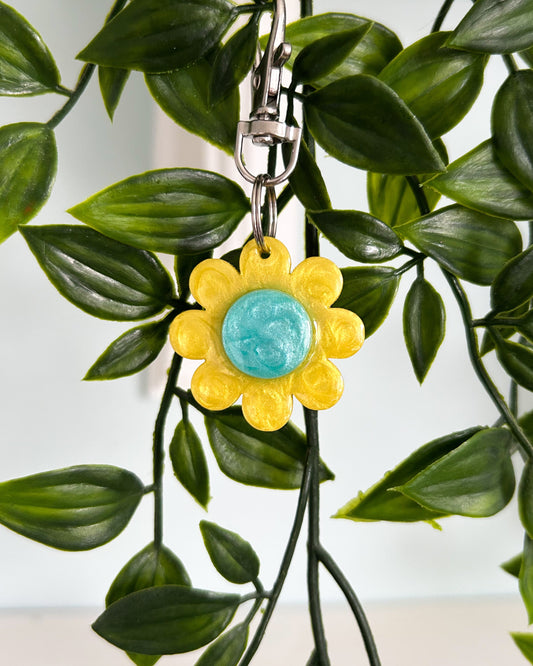 *NEW* Raised Flower Resin ID Dog Tag / Pet Tag / Keyring