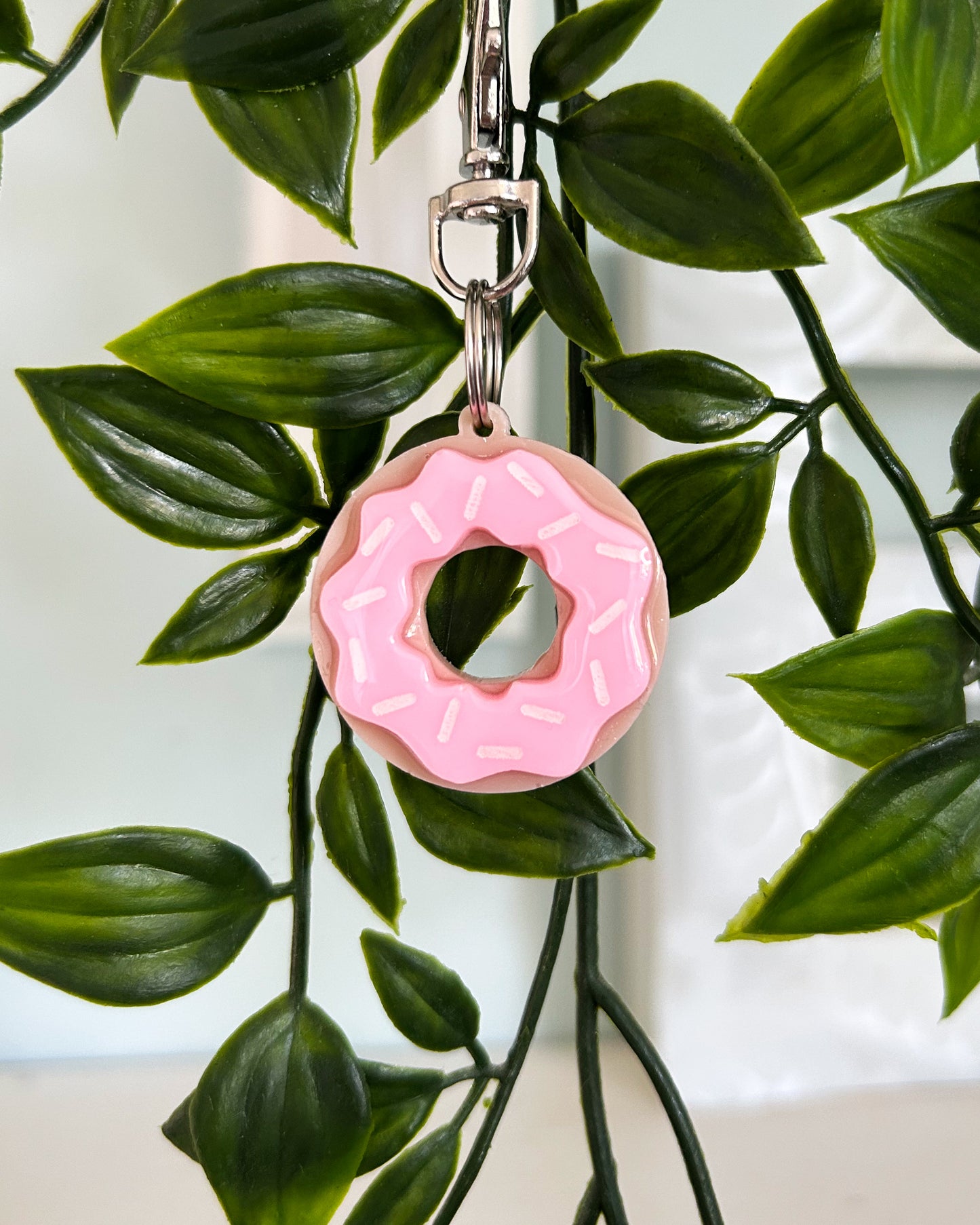 Donut Resin Dog Tag / Pet Tag / Keyring