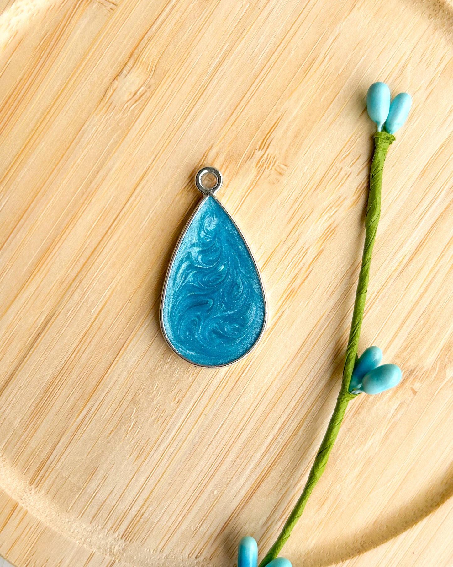 Teardrop (Bezel) Resin ID Dog Tag / Pet Tag / Keyring