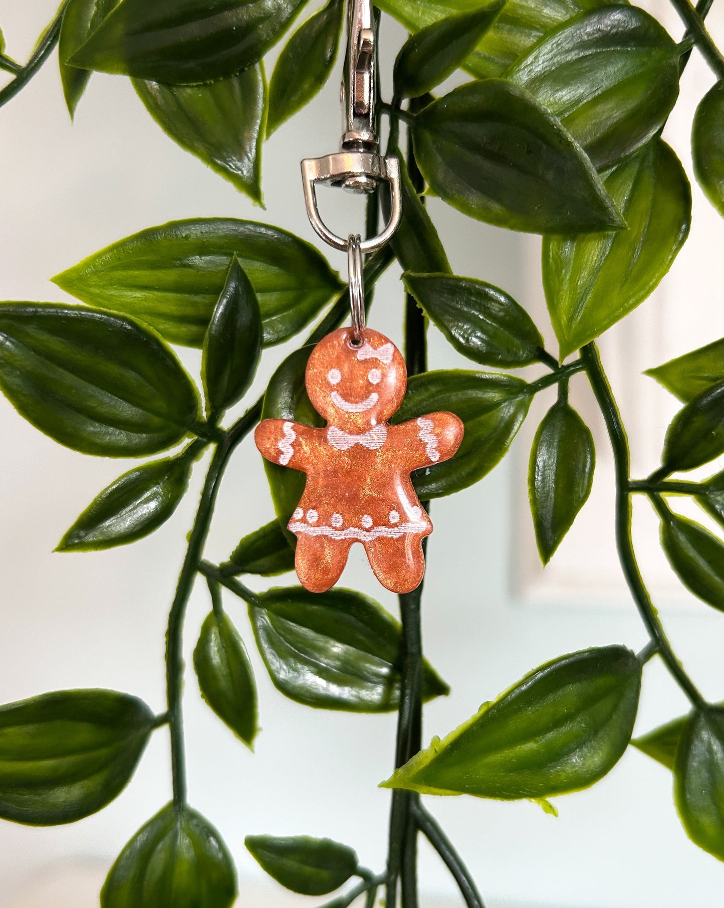 Gingerbread Man / Lady Resin ID Dog Tag / Pet Tag / Keyring