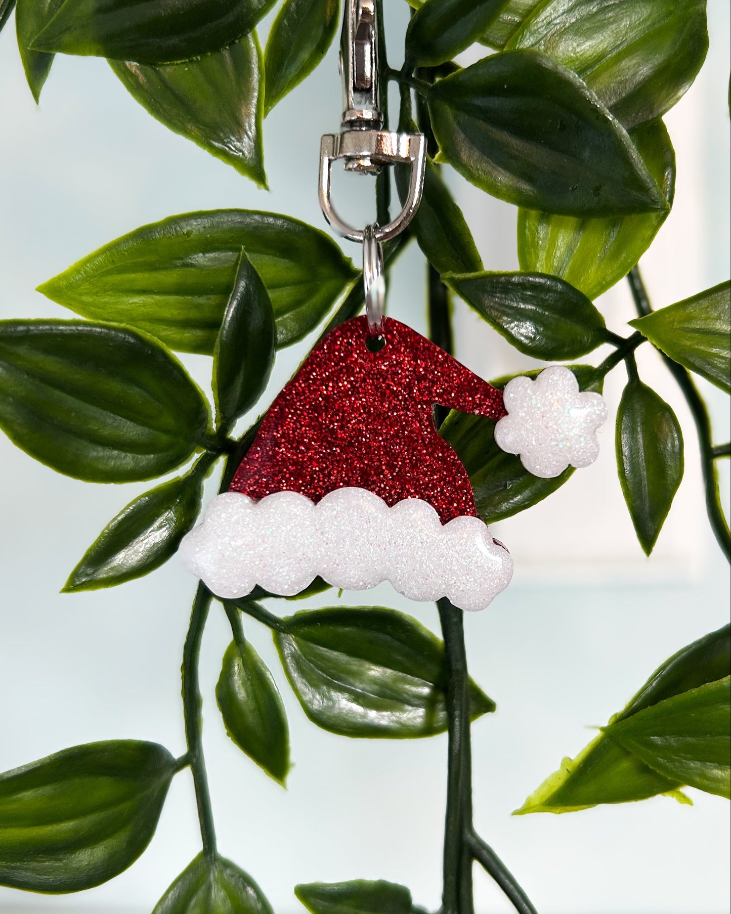 Santa Hat Resin ID Dog Tag / Pet Tag / Keyring