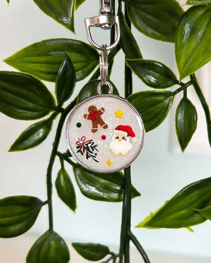 Christmas Traditions ID Dog Tag / Pet Tag / Keyring